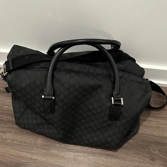Gucci Signature Black Duffel Bag - Picture 1 of 6